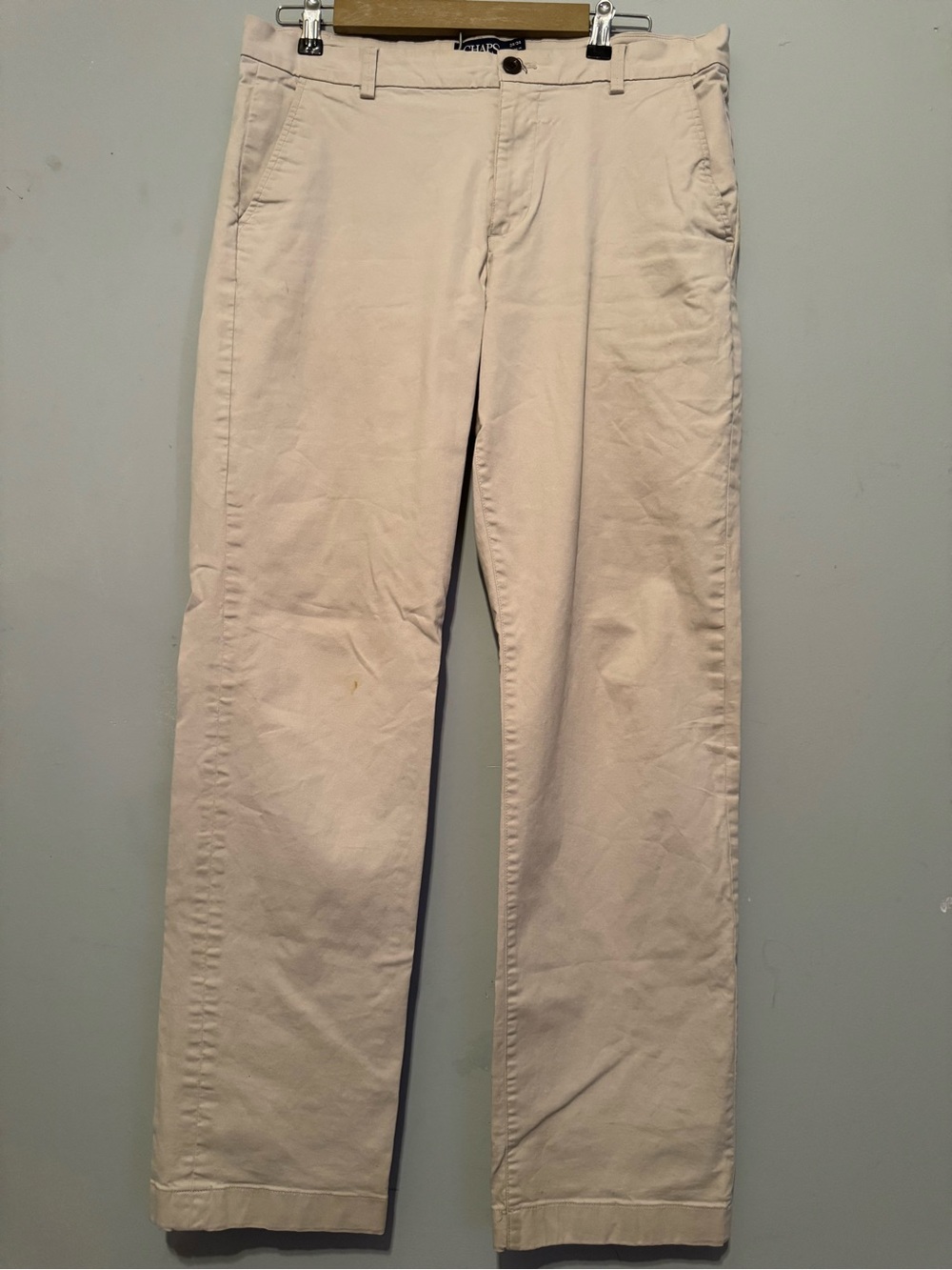 Chaps Men's Light Cream Chinos